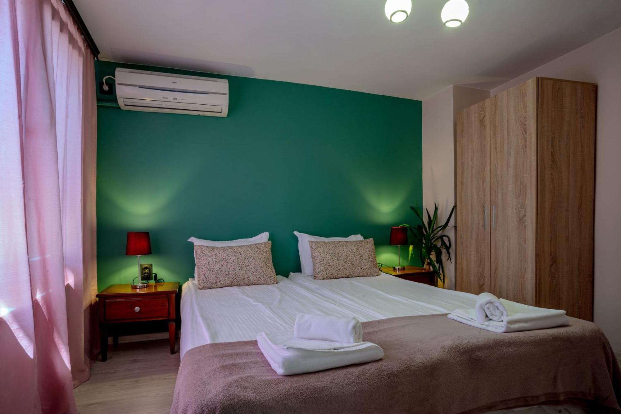 Aleko Apartments City Center Veliko Tarnovo Extérieur photo