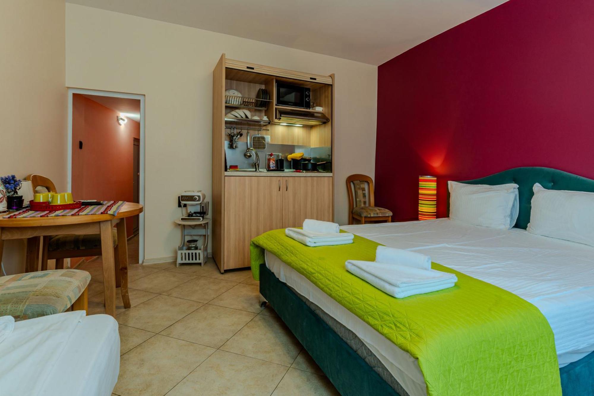 Aleko Apartments City Center Veliko Tarnovo Extérieur photo