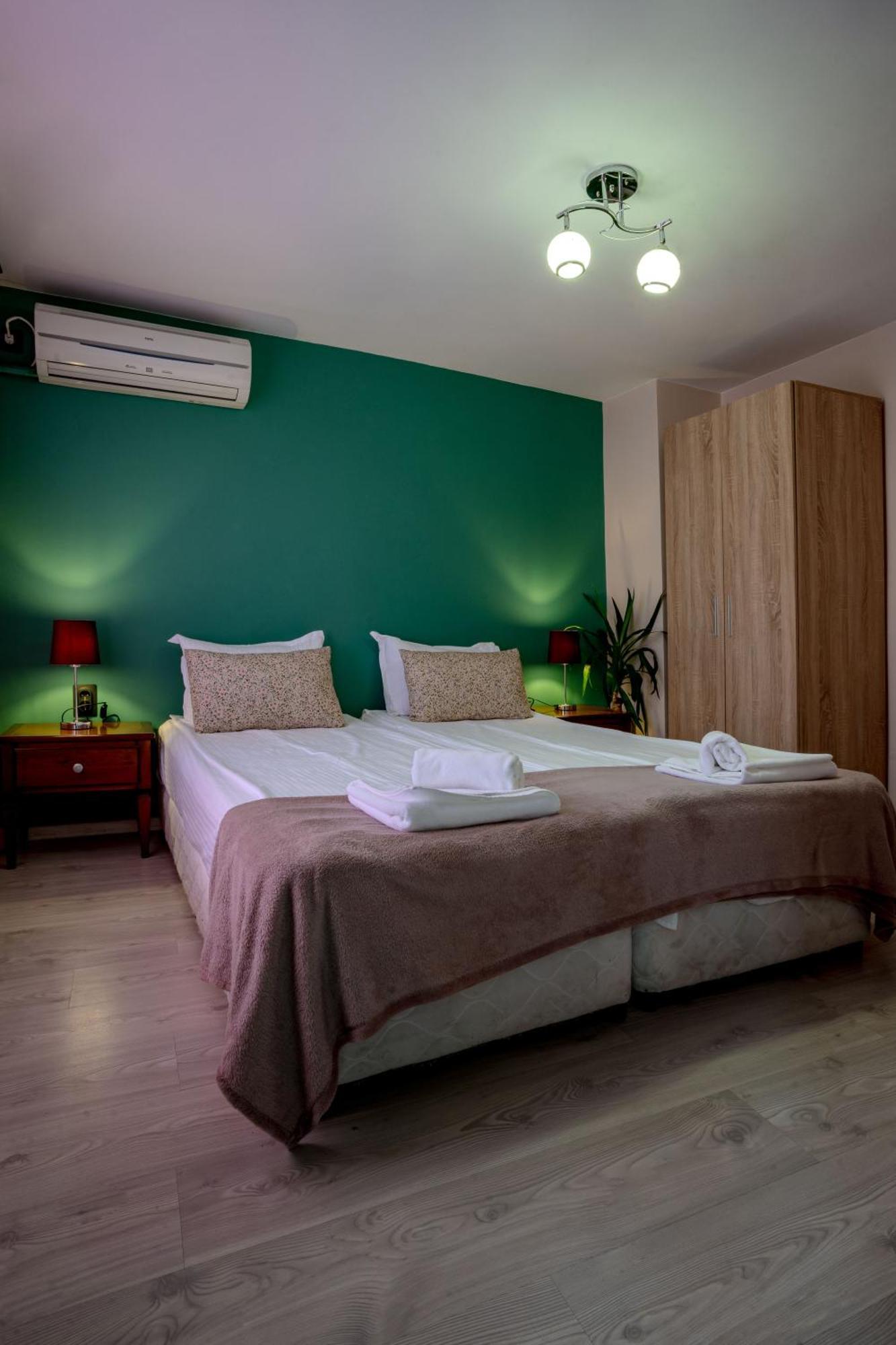 Aleko Apartments City Center Veliko Tarnovo Extérieur photo