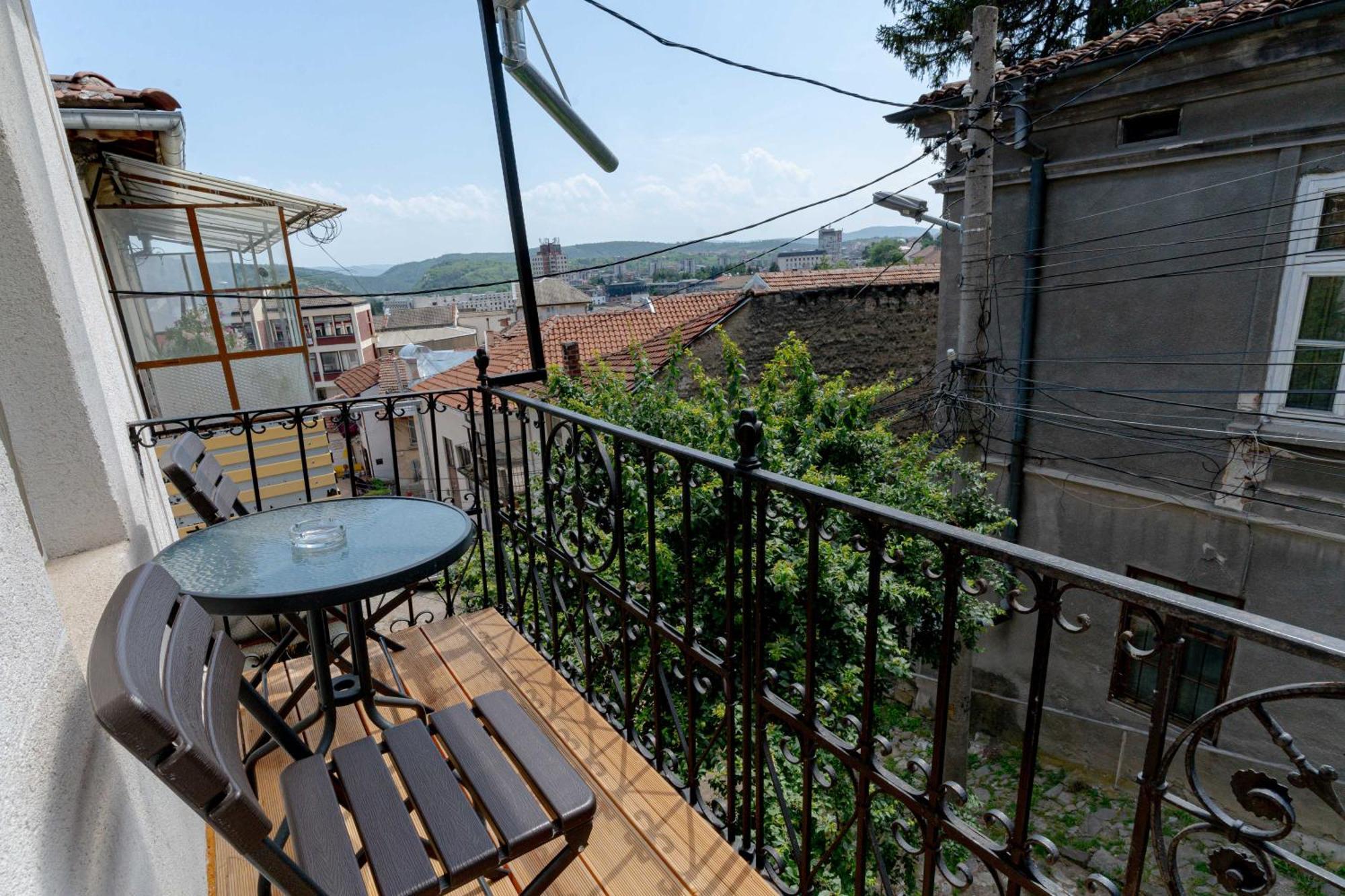 Aleko Apartments City Center Veliko Tarnovo Extérieur photo